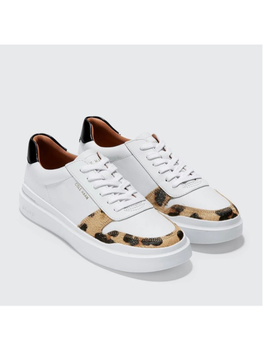 Women's Cole Haan Sneakers Size 9 White and Beige Leopard Print